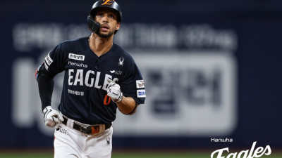 플로리얼 → 리베라토 한화, '다이너마이트' 타선까지 갖추면 누가 막나