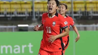 결국 '언니'들이 해낸 동아시안컵 우승…속도 안 나는 세대교체