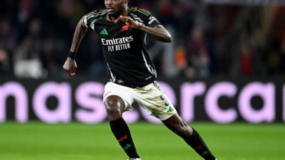 전 아스날 미드필더 토마스 파티, 강간-성추행 등 총 6건 혐의로 기소