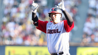 박용택 '2504안타' 또 깨질까... 28개 남겨놓은 김현수