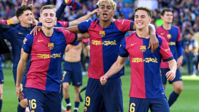 바르셀로나 선수단, 극적으로 日가는 비행기 탔다...위반 계약금, 라쿠텐이 대신 지불