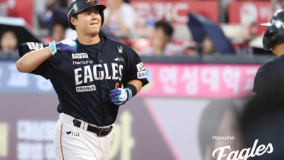 '하늘도 돕는다' 한화, KT에 6-5 강우 콜드게임 승→파죽의 8연승 행진