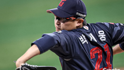 150km/h '90억 안경 에이스' 앞세워 연패 탈출 노리는 롯데... SSG 선발은 김건우
