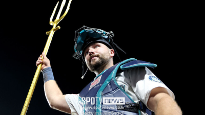 '시애틀에 괴물 있다' 8회 역전 쓰리런+43호 홈런 폭발, 탬파베이에 3-2 역전승…김하성은 휴식